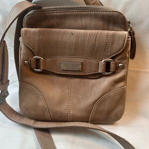 Perlina Brown Leather Messenger Bag